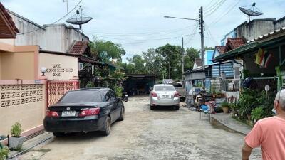 72 Sqm., 2 Beds, 1 Bath Townhouse listed for ฿ 523,000.