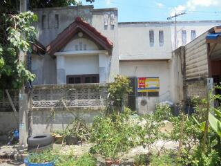 72 Sqm., 3 Beds, 1 Bath Townhouse listed for ฿ 523,000.