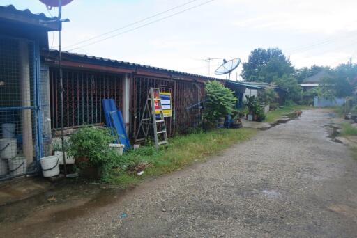 76 Sqm., 1 Bed, 1 Bath Townhouse listed for ฿ 475,000.