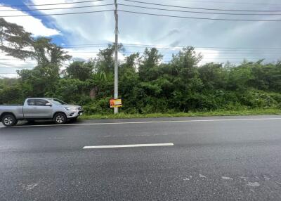 22,400 Sqm. Land listed for ฿ 15,400,000.