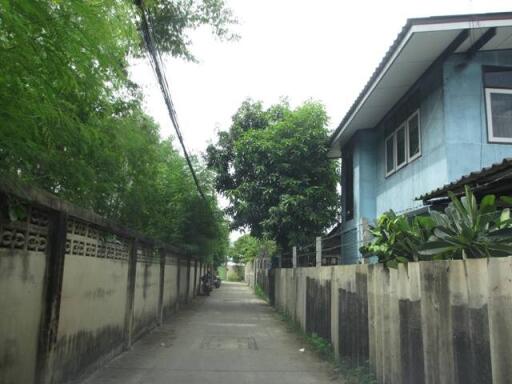 1,548 Sqm. Land listed for ฿ 8,900,000.