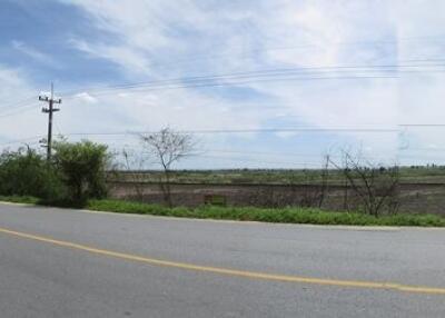 7,756 Sqm. Land listed for ฿ 10,180,000.