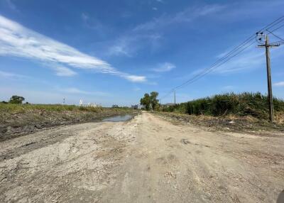 3,500 Sqm. Land listed for ฿ 10,107,000.