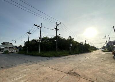 2,452 Sqm. Land listed for ฿ 9,655,000.