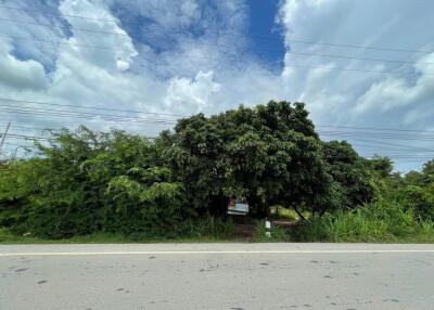 11,259 Sqm. Land listed for ฿ 7,000,000.