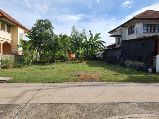 2,440 Sqm. Land listed for ฿ 6,000,000.