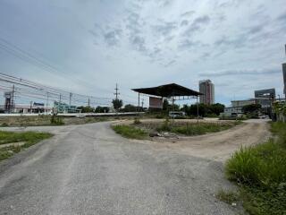 600 Sqm. Land listed for ฿ 6,300,000.