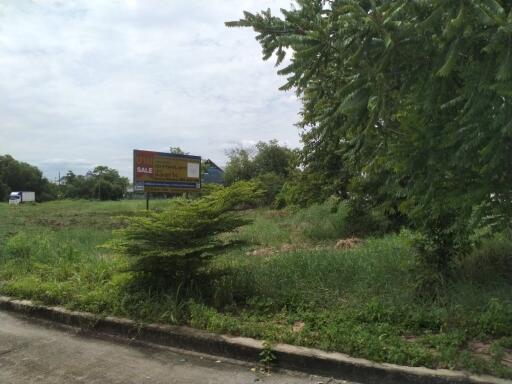 1,308 Sqm. Land listed for ฿ 6,181,000.