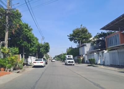588 Sqm. Land listed for ฿ 5,403,000.