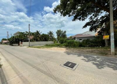 396 Sqm. Land listed for ฿ 5,198,000.
