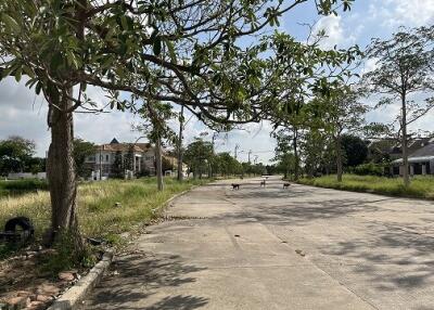 628 Sqm. Land listed for ฿ 3,454,000.