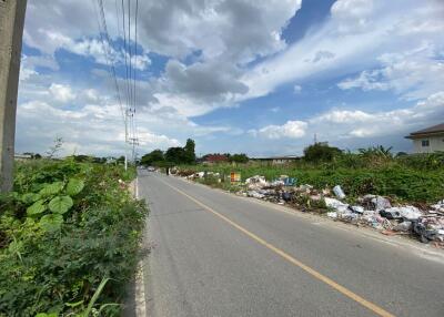 800 Sqm. Land listed for ฿ 3,780,000.