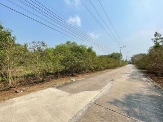 6,612 Sqm. Land listed for ฿ 3,498,000.