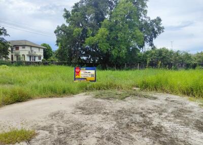 546 Sqm. Land listed for ฿ 2,595,400.