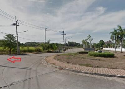 832 Sqm. Land listed for ฿ 3,276,000.