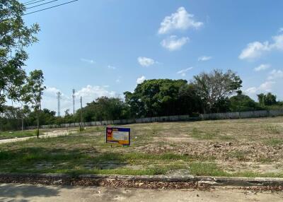 515 Sqm. Land listed for ฿ 2,576,000.