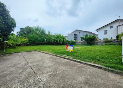 495 Sqm. Land listed for ฿ 2,350,300.