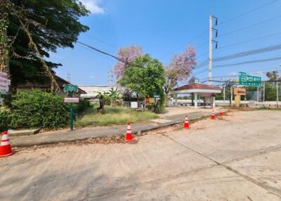 282 Sqm. Land listed for ฿ 2,966,000.