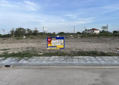 476 Sqm. Land listed for ฿ 2,380,000.