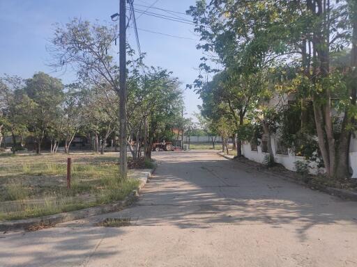 475 Sqm. Land listed for ฿ 2,255,300.
