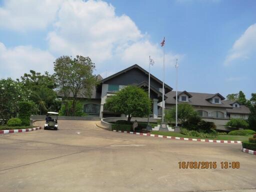 1,274 Sqm. Land listed for ฿ 2,677,000.