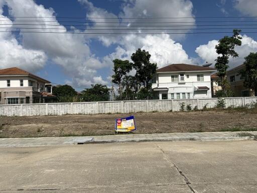 408 Sqm. Land listed for ฿ 1,837,800.