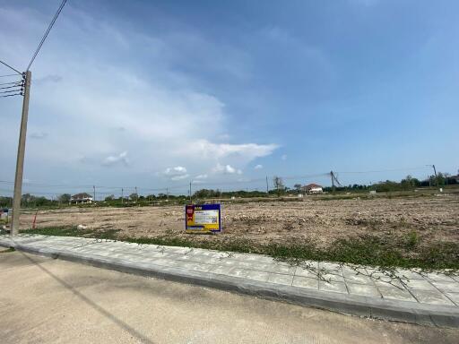 391 Sqm. Land listed for ฿ 1,954,000.