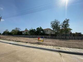 391 Sqm. Land listed for ฿ 1,760,400.