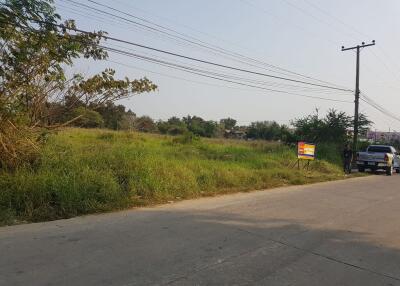 1,922 Sqm. Land listed for ฿ 1,900,000.