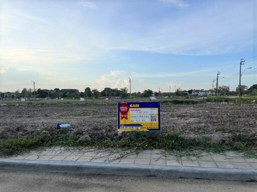 370 Sqm. Land listed for ฿ 1,942,500.