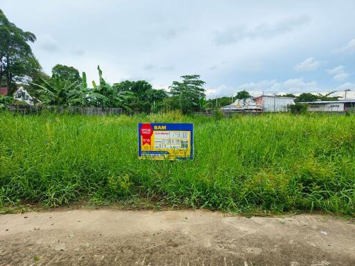 352 Sqm. Land listed for ฿ 1,758,000.