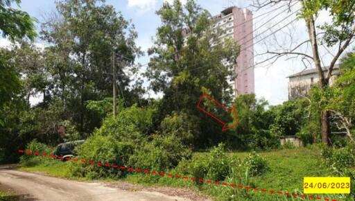 512 Sqm. Land listed for ฿ 1,720,000.