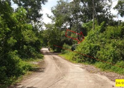 512 Sqm. Land listed for ฿ 1,720,000.