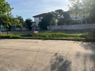 325 Sqm. Land listed for ฿ 1,542,800.