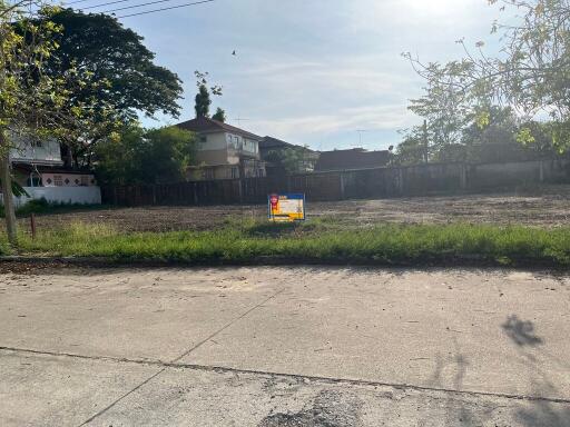 322 Sqm. Land listed for ฿ 1,531,400.