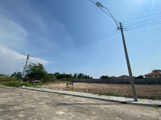 320 Sqm. Land listed for ฿ 1,440,000.