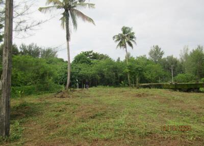 604 Sqm. Land listed for ฿ 1,902,000.