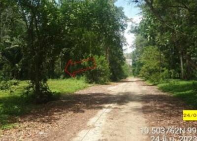 431 Sqm. Land listed for ฿ 1,450,000.