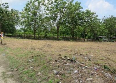388 Sqm. Land listed for ฿ 1,325,000.