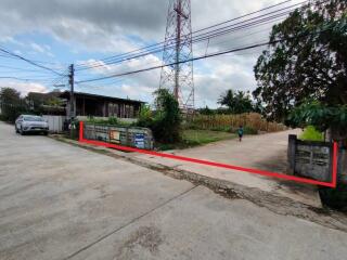 992 Sqm. Land listed for ฿ 1,172,000.