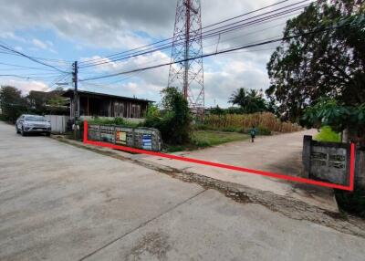 992 Sqm., 1 Bed Land listed for ฿ 1,172,000.