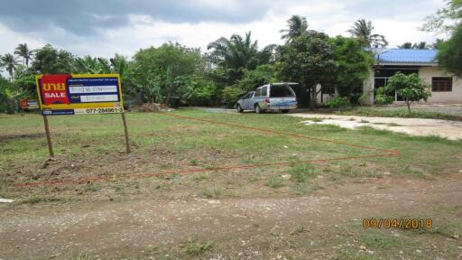 400 Sqm. Land listed for ฿ 1,155,000.