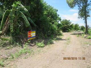 3,200 Sqm. Land listed for ฿ 1,008,000.