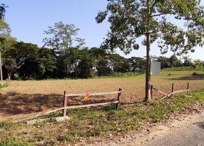 2,132 Sqm. Land listed for ฿ 820,000.