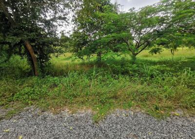 900 Sqm. Land listed for ฿ 945,000.