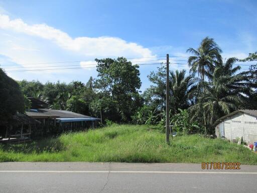 512 Sqm. Land listed for ฿ 874,000.