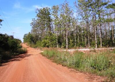 7,276 Sqm. Land listed for ฿ 860,000.