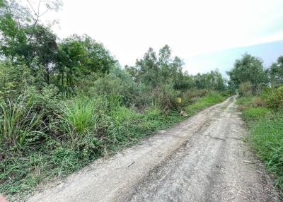 1,608 Sqm. Land listed for ฿ 845,000.