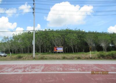 225 Sqm. Land listed for ฿ 827,000.