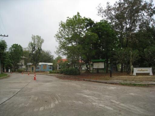 464 Sqm. Land listed for ฿ 792,000.